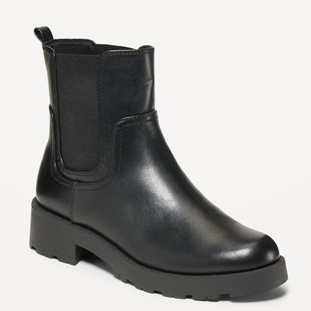 Old Navy Chelsea Boots